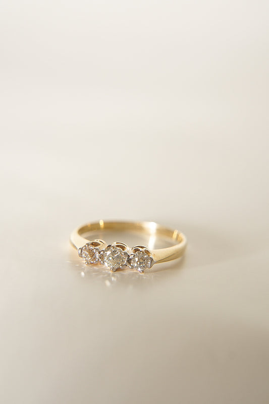 MINA | 18CT ART DECO DIAMOND TRILOY RING