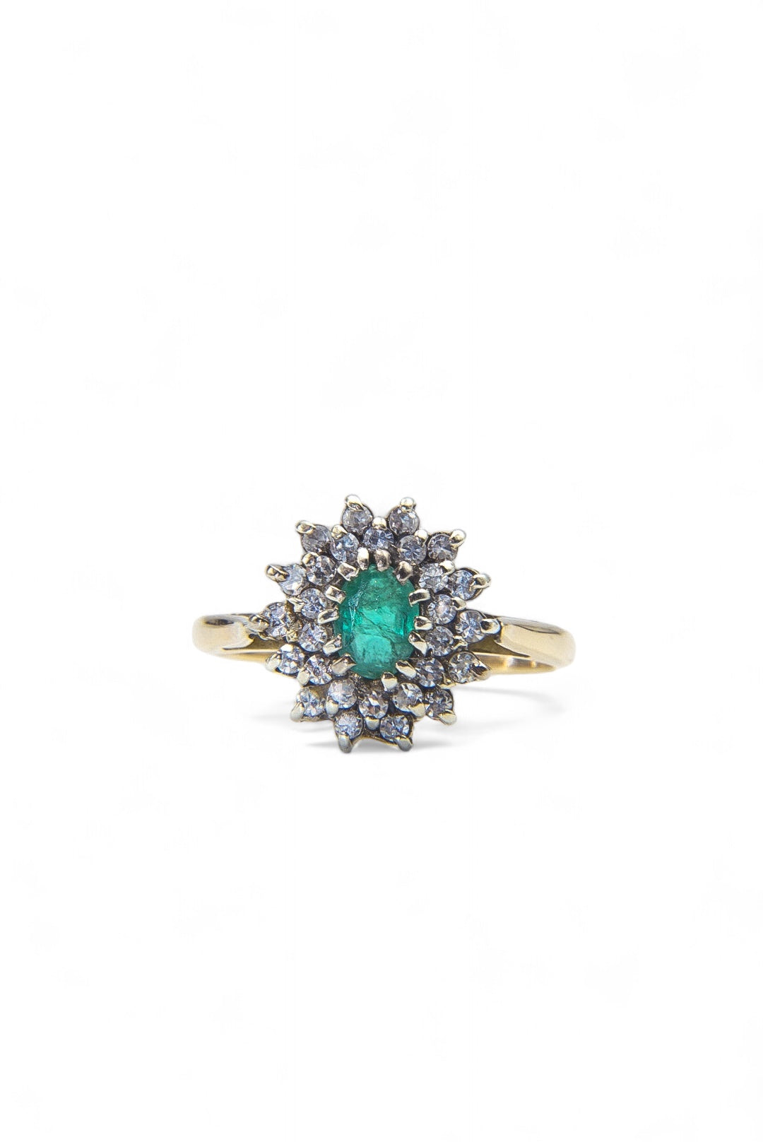 IRA | EMERALD & DIAMOND CLUSTER RING