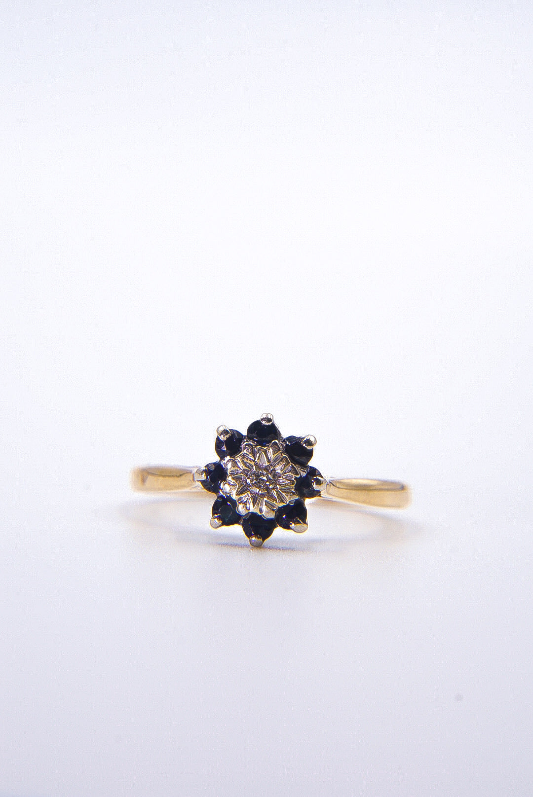 SOPHIA | SAPPHIRE & DIAMOND CLUSTER RING