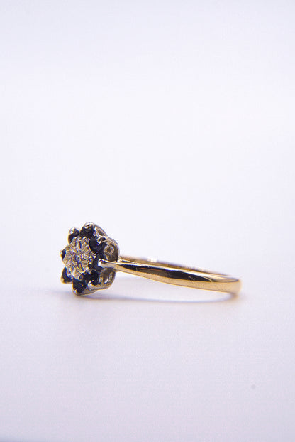 SOPHIA | SAPPHIRE & DIAMOND CLUSTER RING