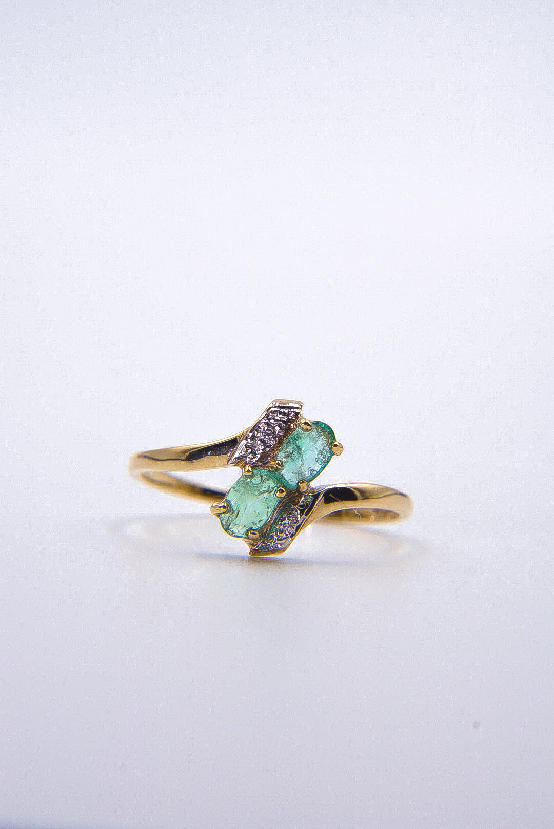 LILY | EMERALD & DIAMOND RING