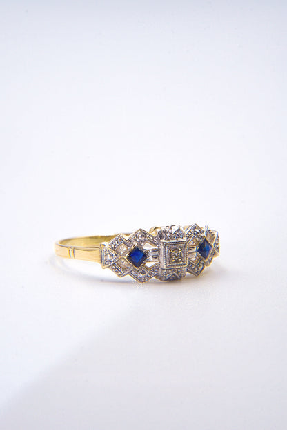 LIZZY | 18CT ART DECO SAPPHIRE & DIAMOND RING