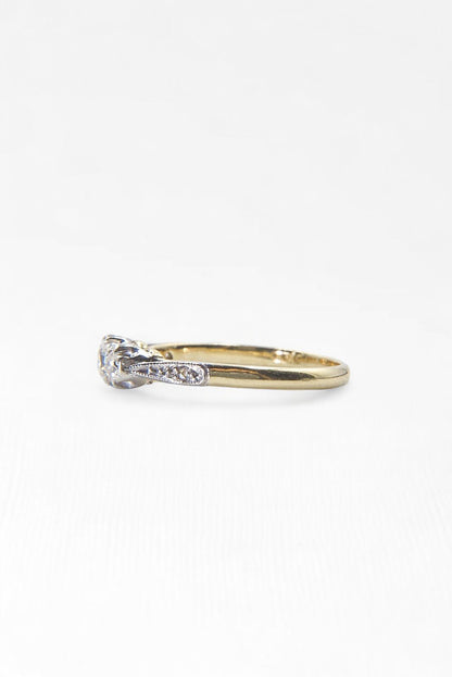 LUCY | 18CT DIAMOND TRILOGY RING